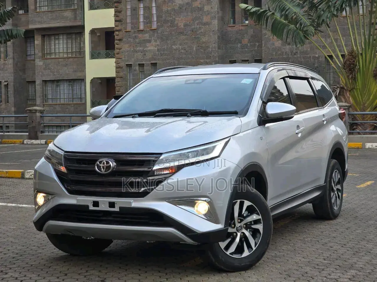 Toyota Rush 1.5 AWD 2019 Silver