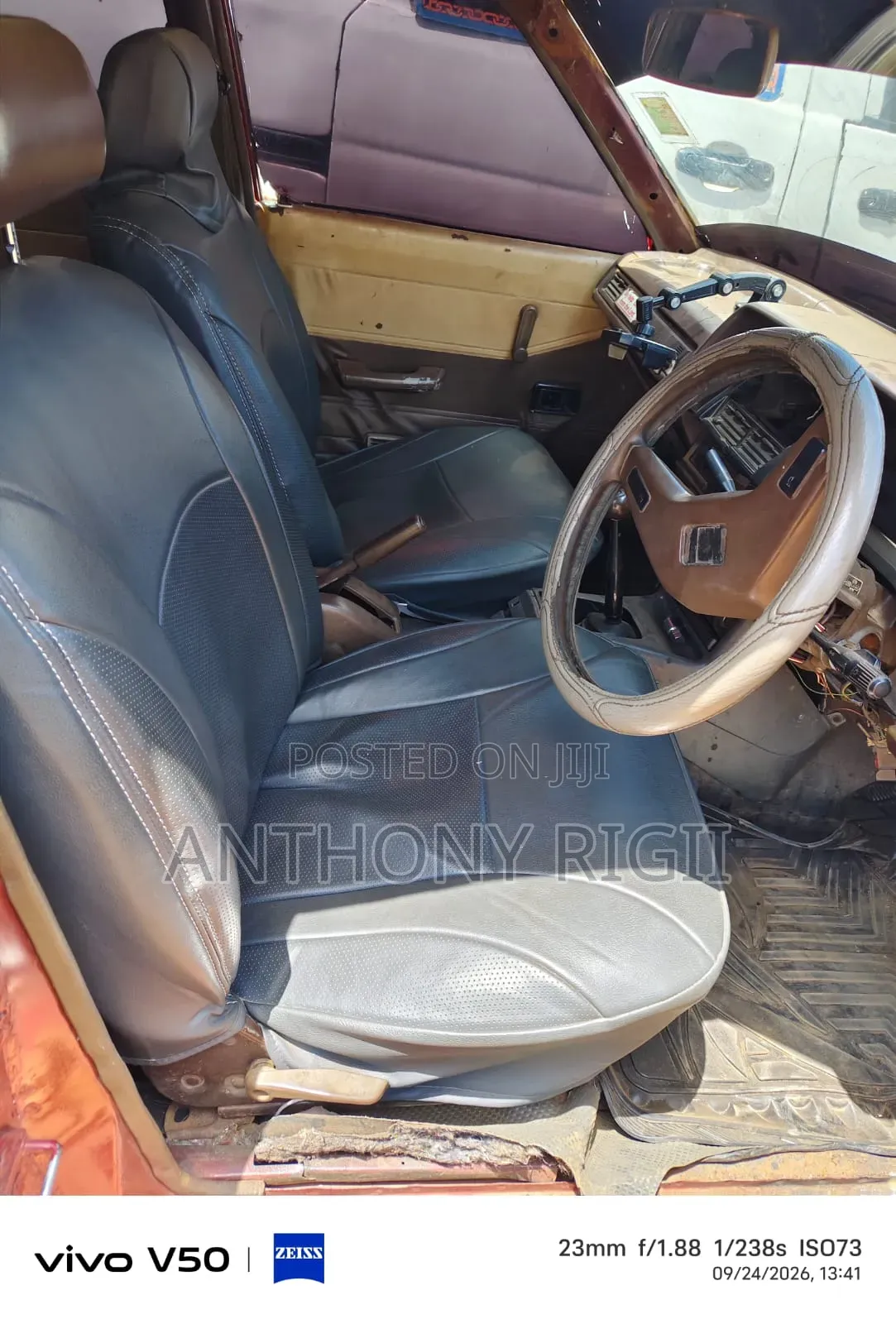 Toyota Corolla 1300 Custom DX 1983 Brown