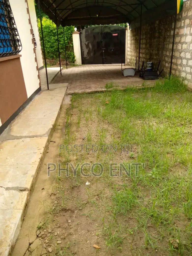 1bdrm Bungalow in Vescon for sale