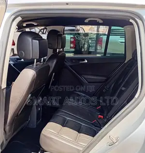 Volkswagen Tiguan 2015 Silver