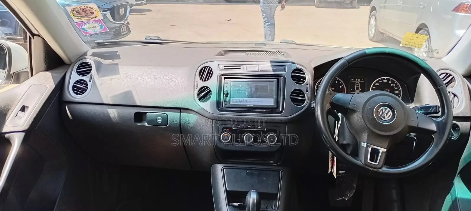 Volkswagen Tiguan 2015 Silver