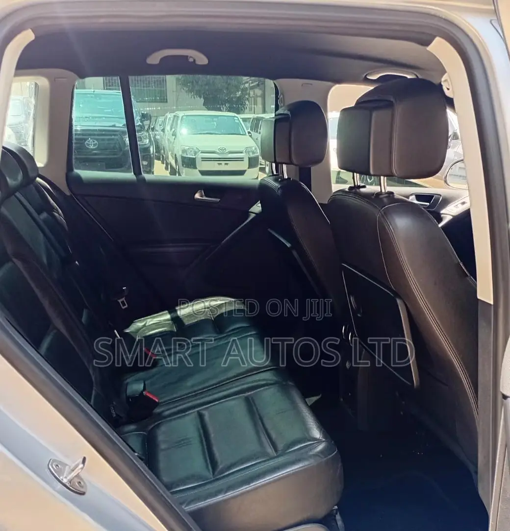 Volkswagen Tiguan 2015 Silver