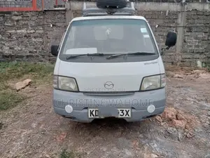 Mazda Bongo Mini Truck 2012 White