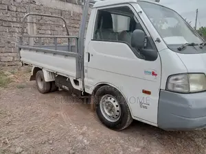Mazda Bongo Mini Truck 2012 White