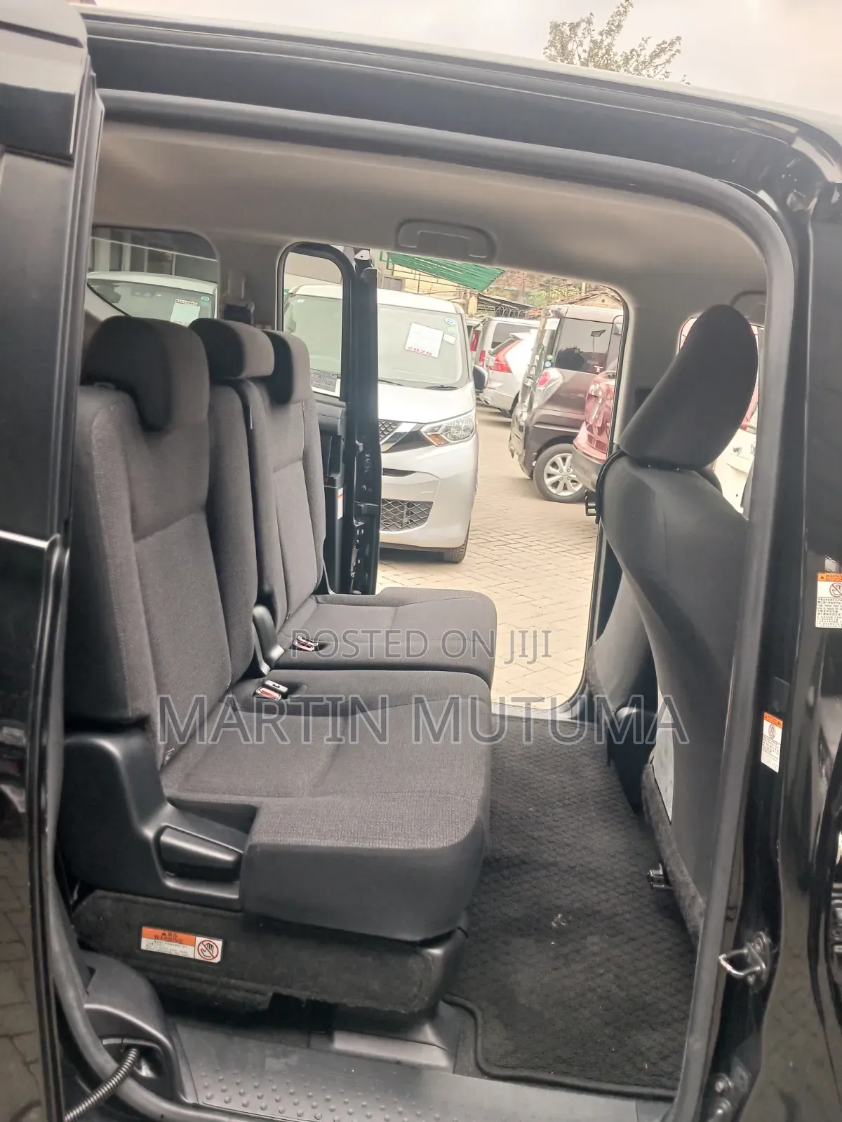Toyota Sienta 1.5 FWD 2019 Black