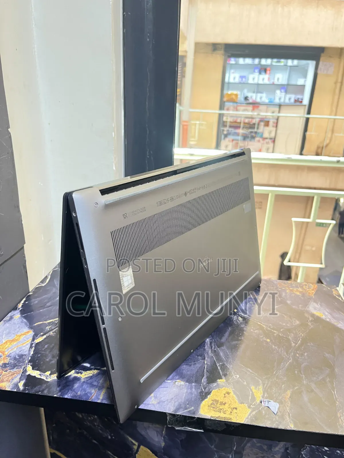 New Laptop Dell Precision 5560 32GB Intel Core i7 HDD+SSD 256GB