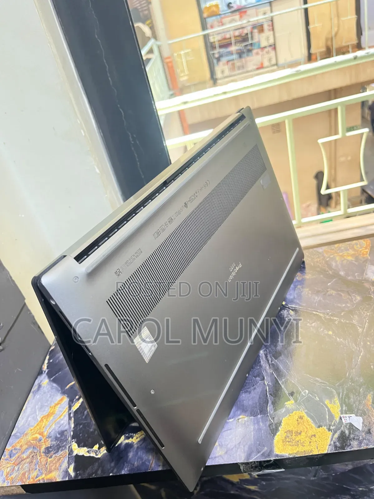 New Laptop Dell Precision 5560 32GB Intel Core i7 HDD+SSD 256GB