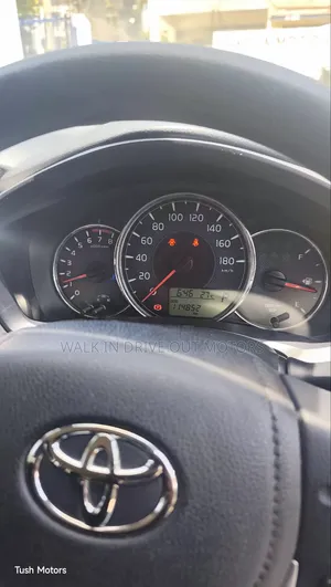 Toyota Corolla Fielder 2019 Silver