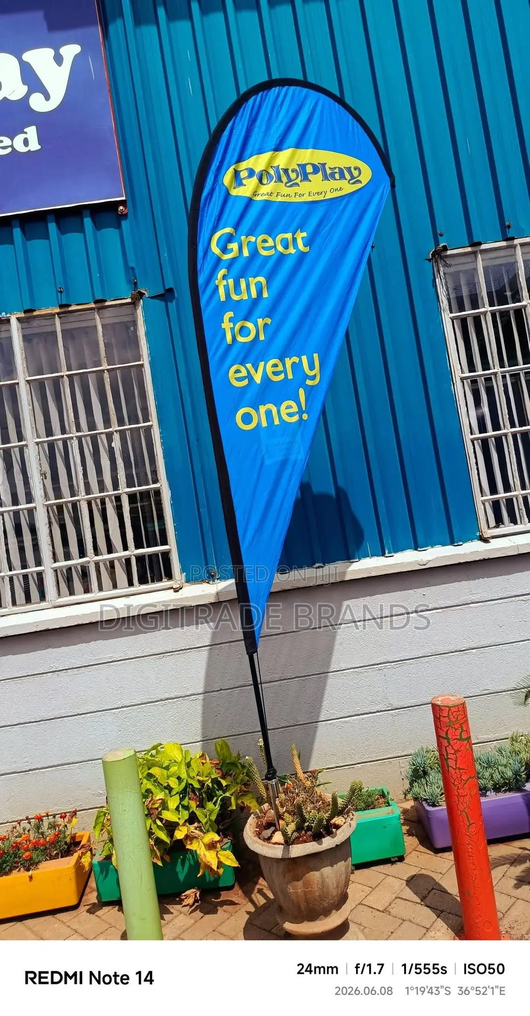 Teardrop Banners
