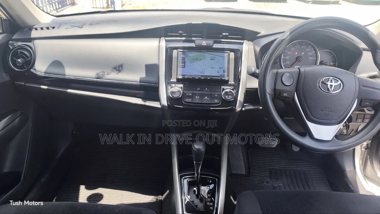 Toyota Corolla Fielder 2019 Silver