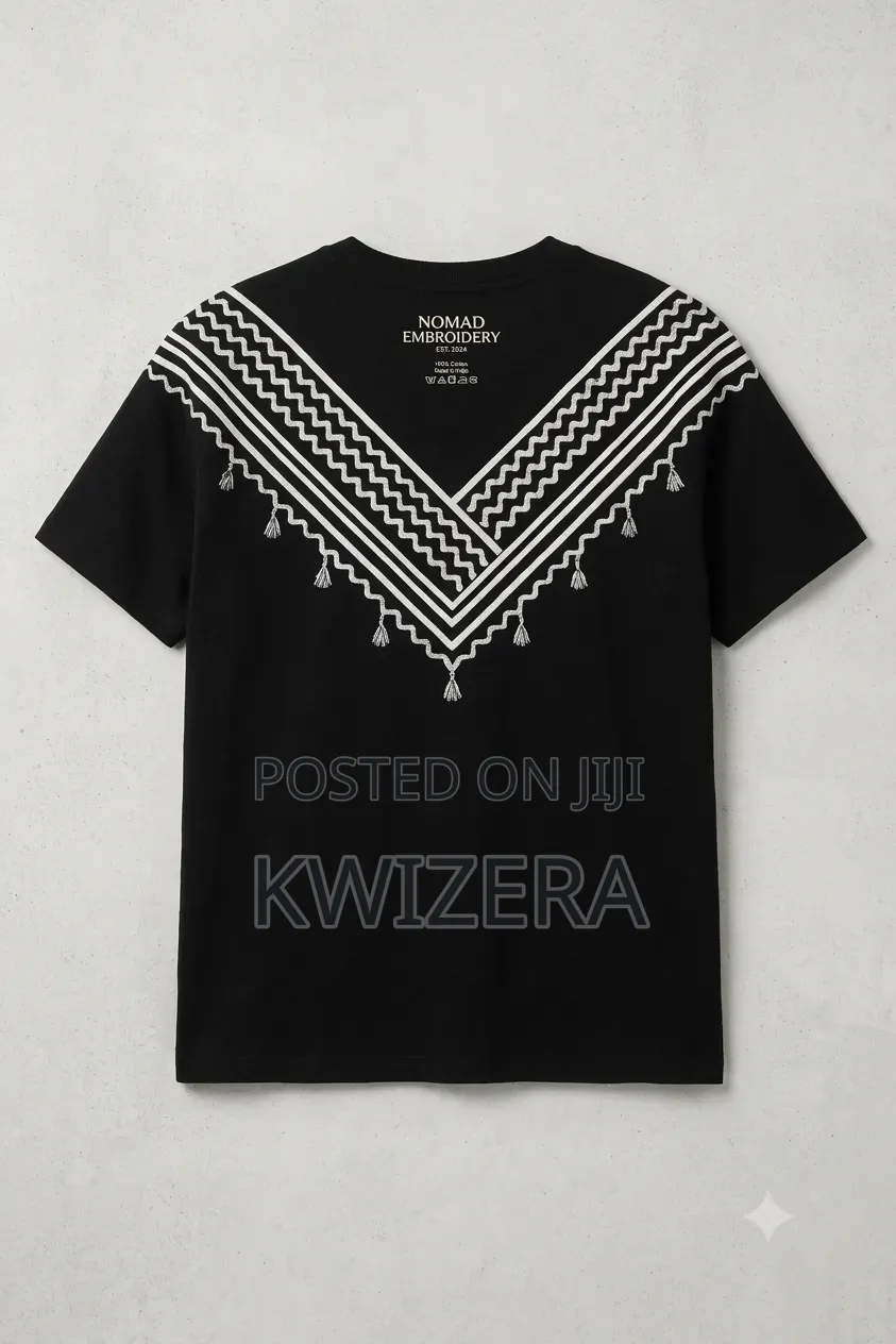 Stylish Black T-Shirt With White Geometric v-Chest Print Tassels