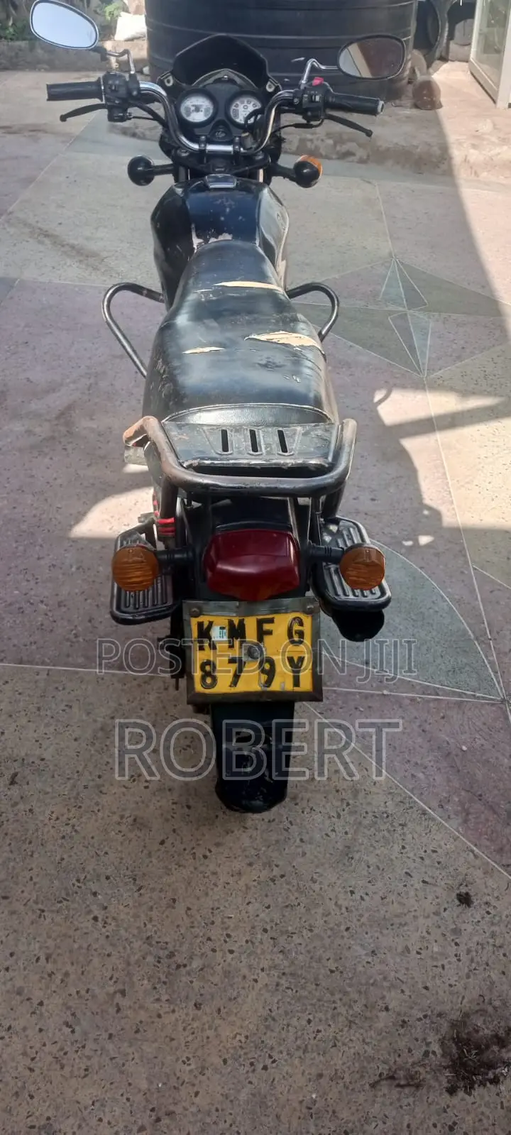 TVS 2020 Black