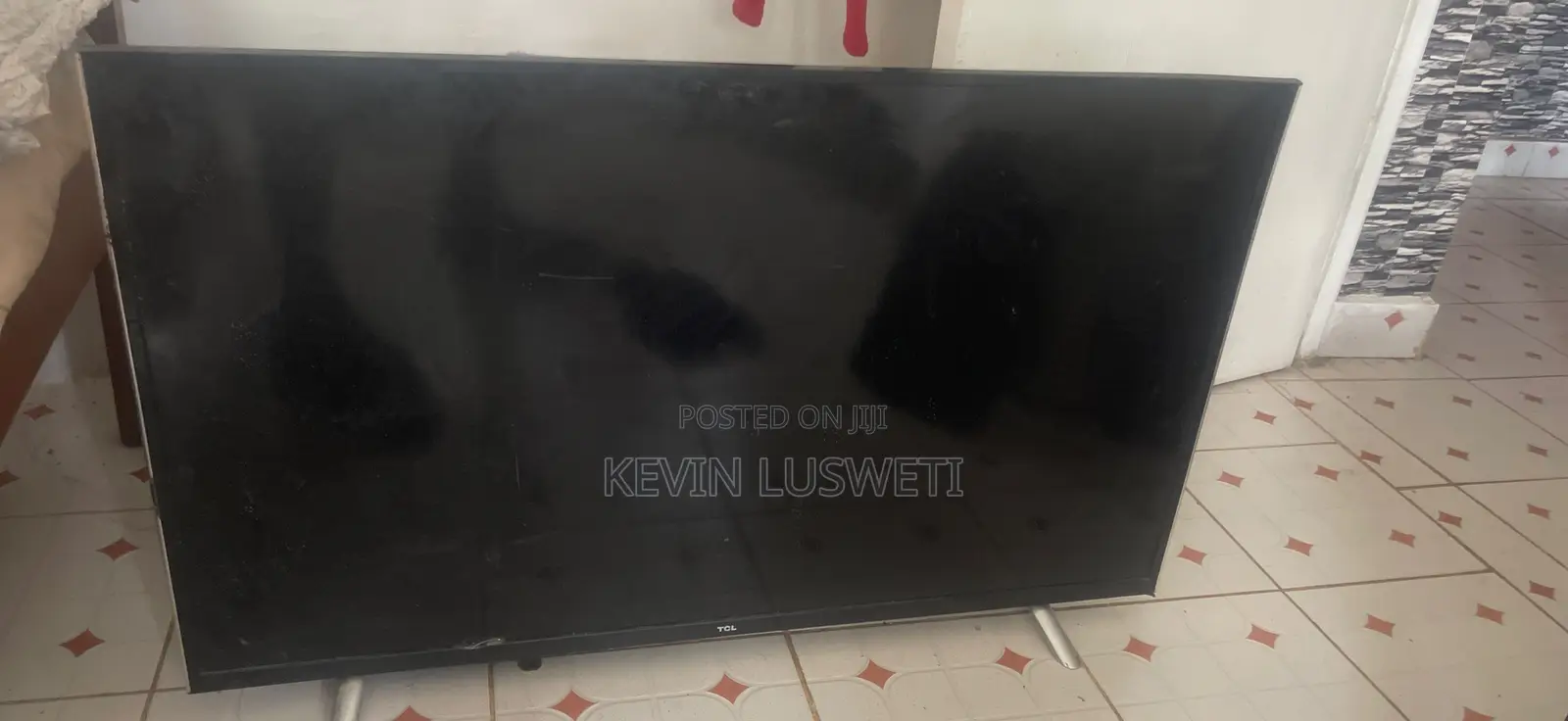 TCL 43 Inch With Broken Screen