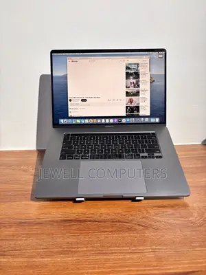 Laptop Apple MacBook Pro 2019 16GB Intel SSD 512GB