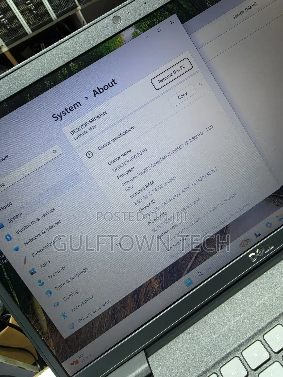 Laptop Dell Inspiron 15 3520 8GB Intel Core i7 SSD 256GB