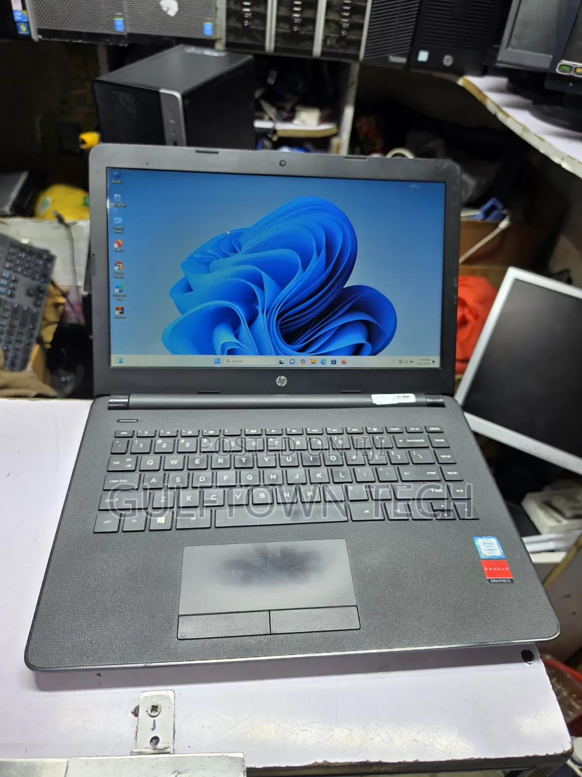 Laptop HP 14S 8GB Intel Core i7 SSD 256GB