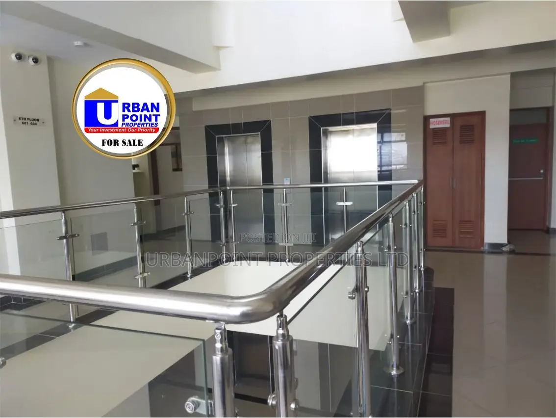 3bdrm Apartment in Kizingo for sale