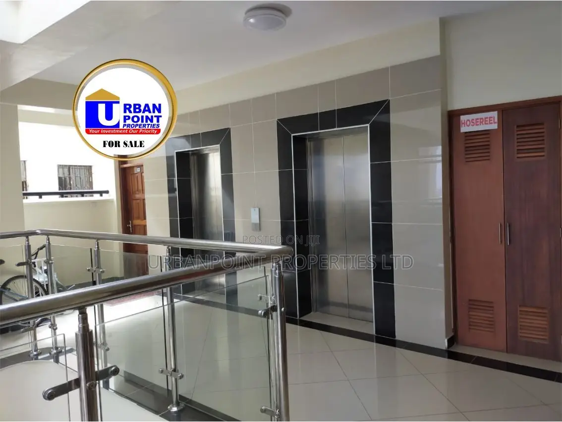 3bdrm Apartment in Kizingo for sale