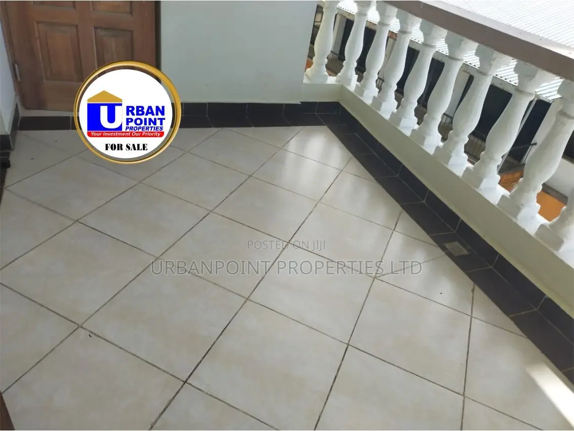 3bdrm Apartment in Kizingo for sale