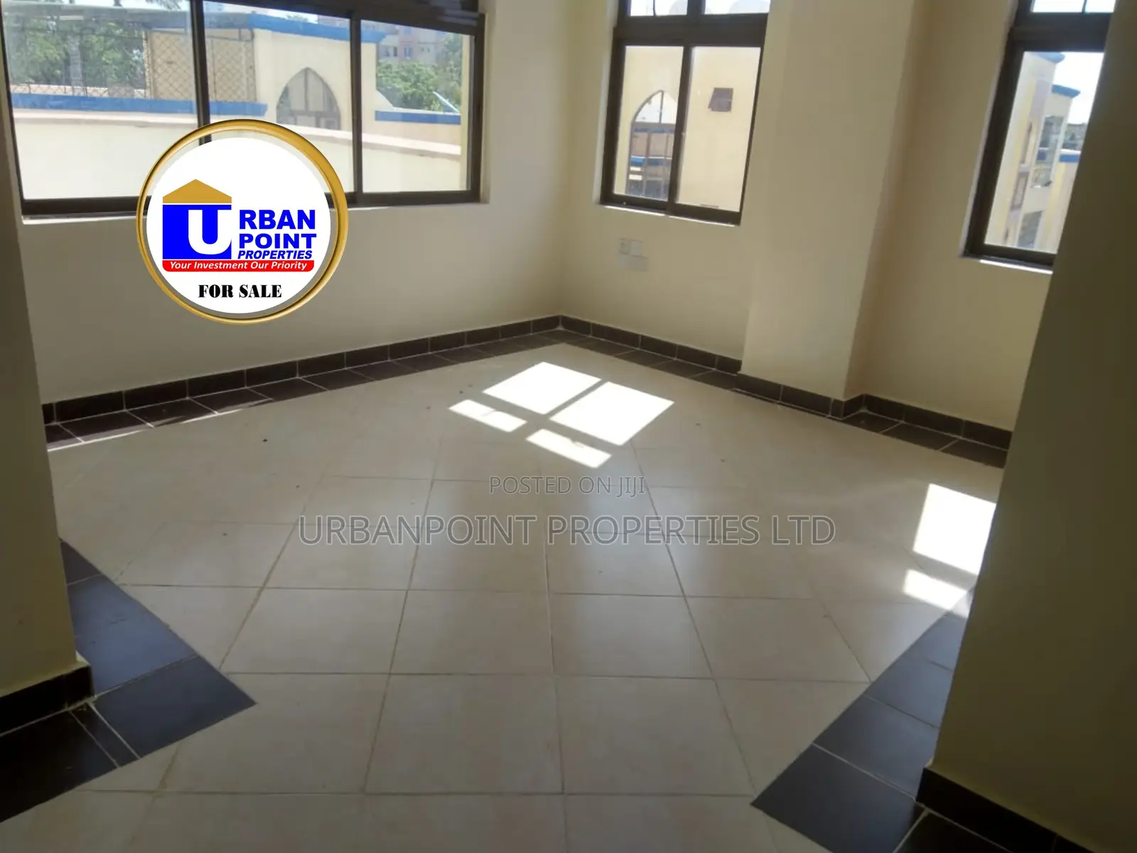 3bdrm Apartment in Kizingo for sale
