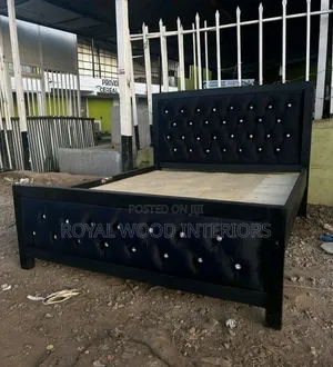 5 by 6 Bed in Black ,Avaliable