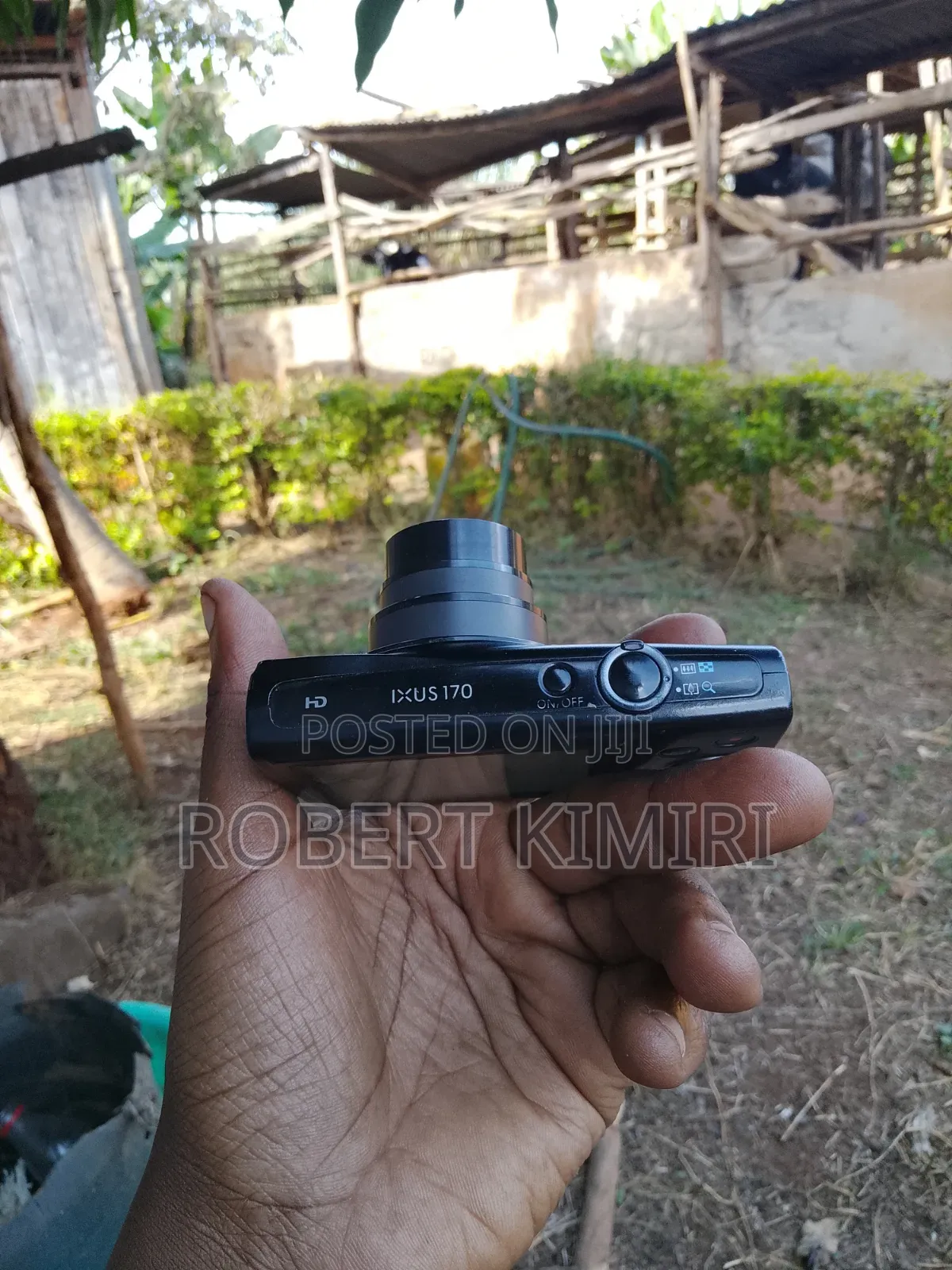 Canon IXUS 12× Optical Zoom