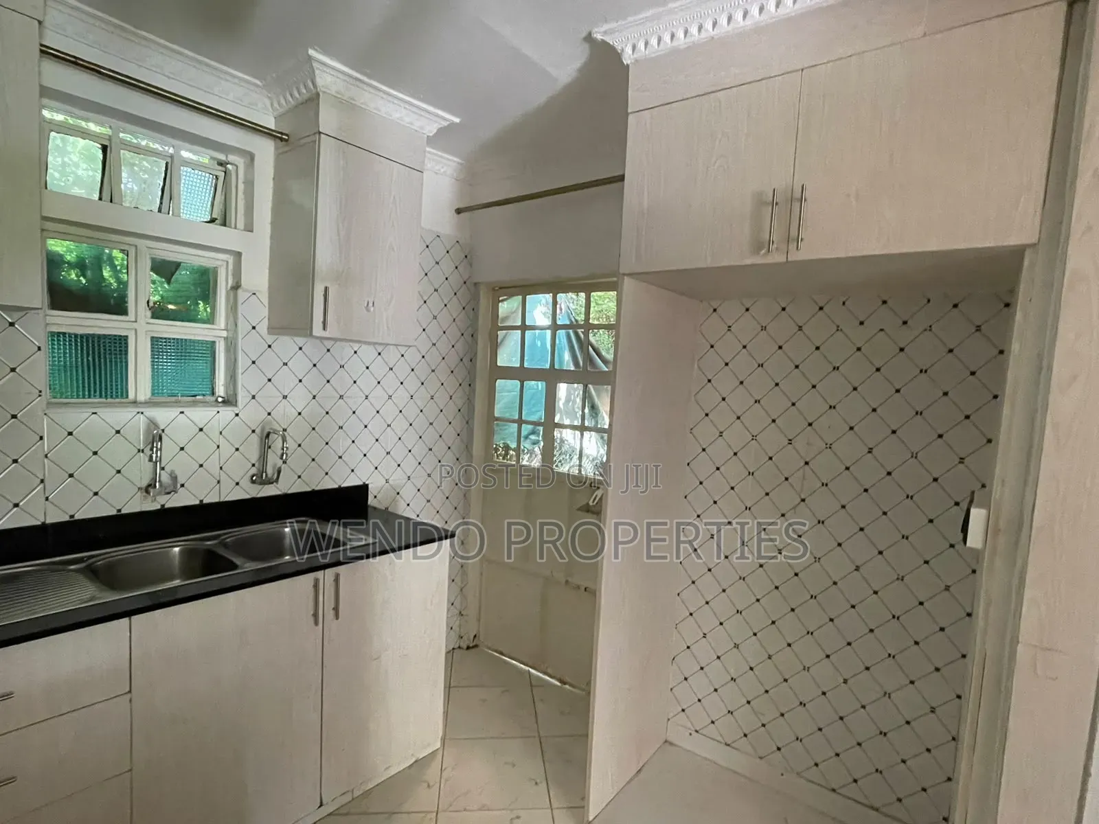 3bdrm Bungalow in Karen C for rent