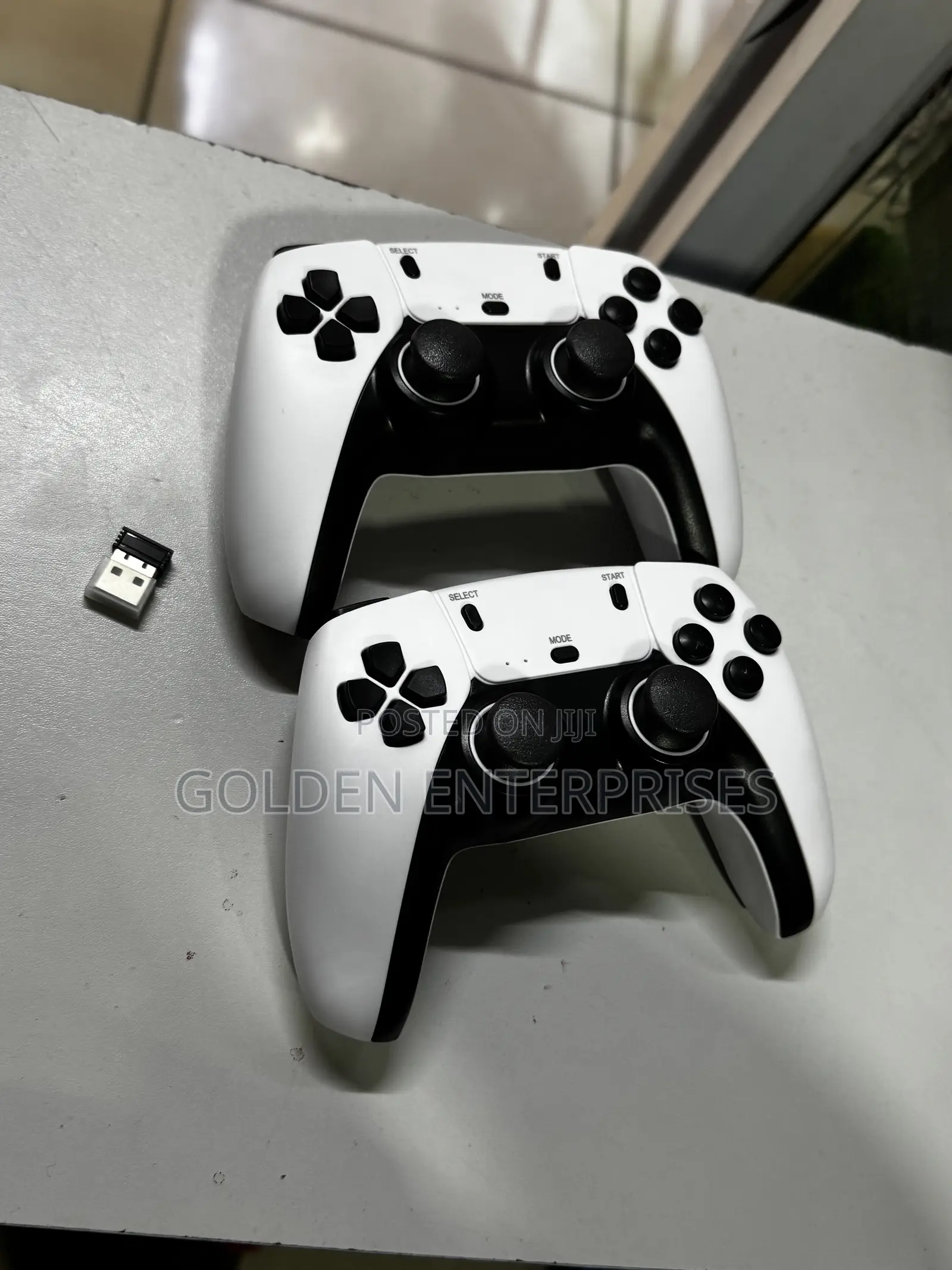 Universal Wireless Gamepad for Smart TV, Projector, PC