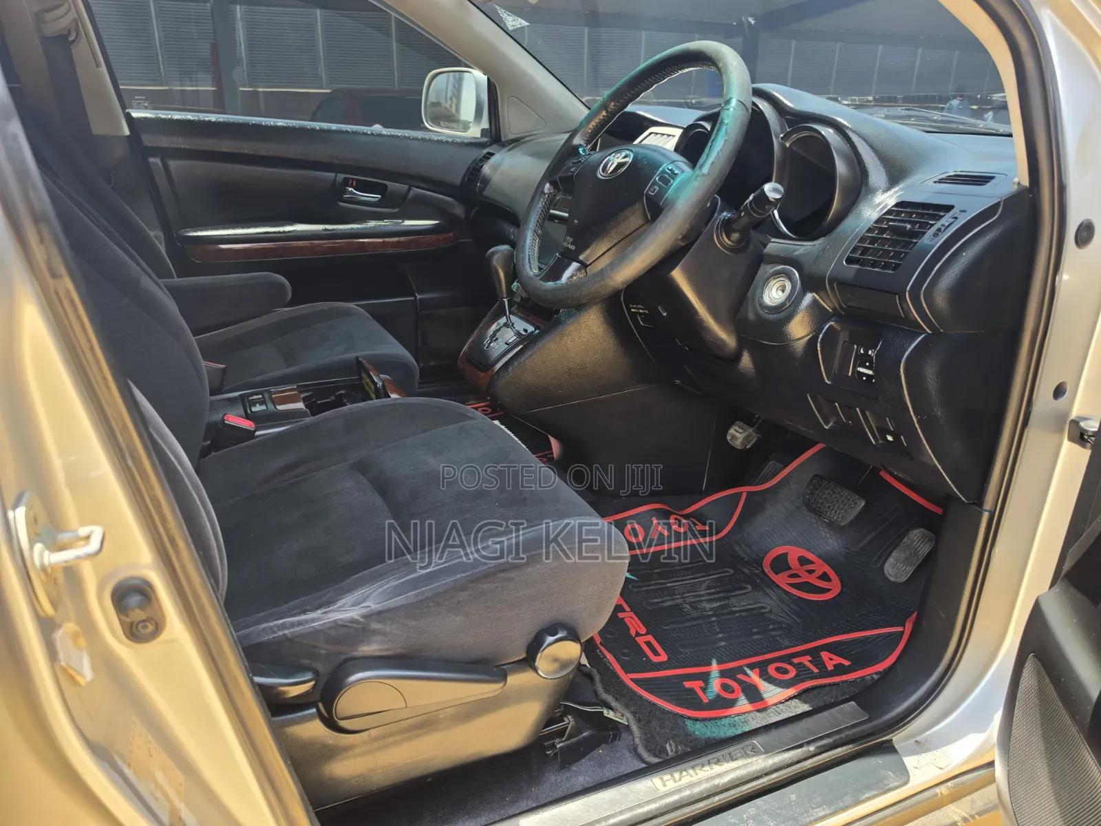Toyota Harrier 2.4 2010 Silver