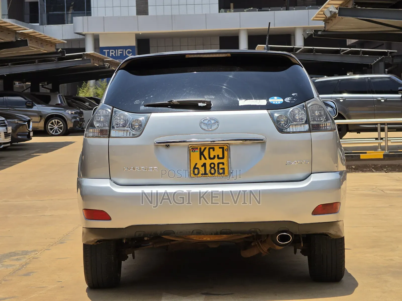 Toyota Harrier 2.4 2010 Silver