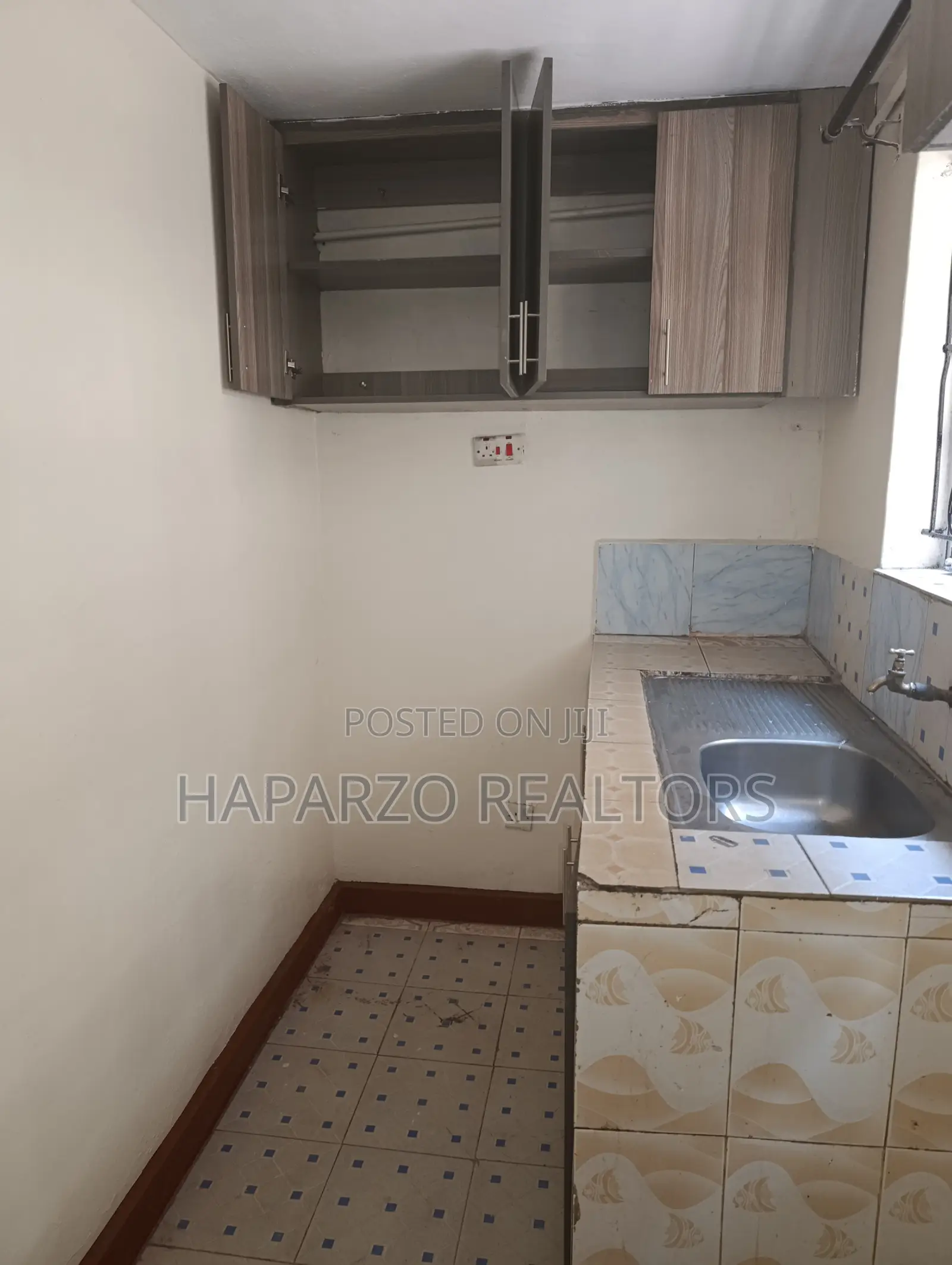 2bdrm Apartment in Ondiri Road, Kidfarmaco for rent