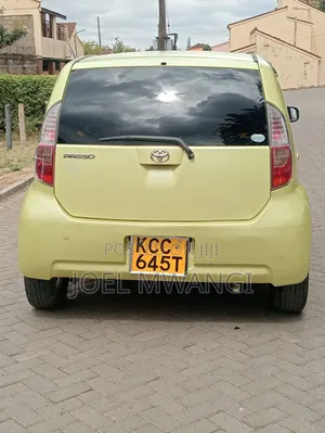 Toyota Passo 2008 Yellow