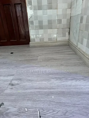 5mm SPC Flooring (Silver Oak)