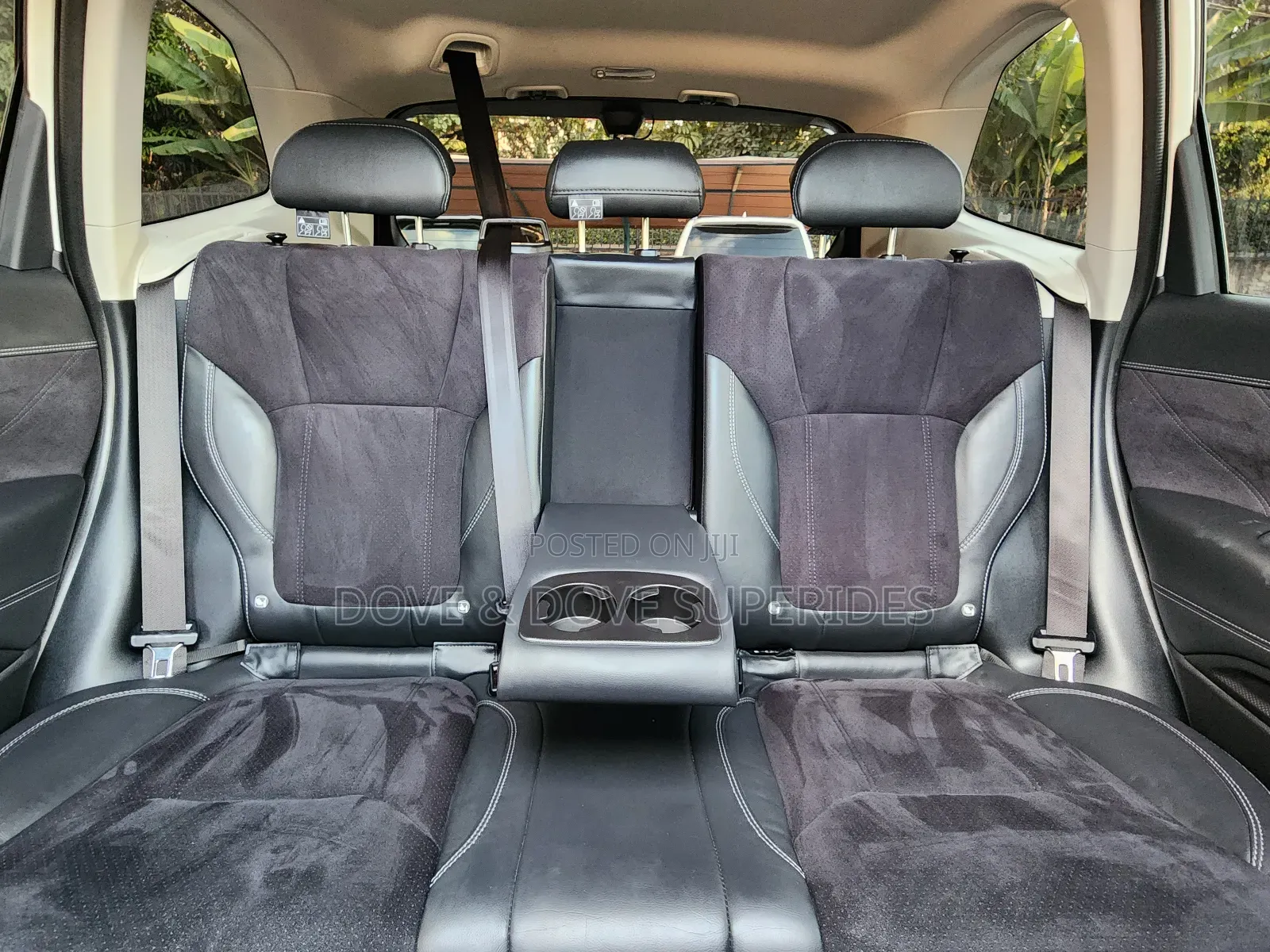 Subaru Forester Premium 2022 White
