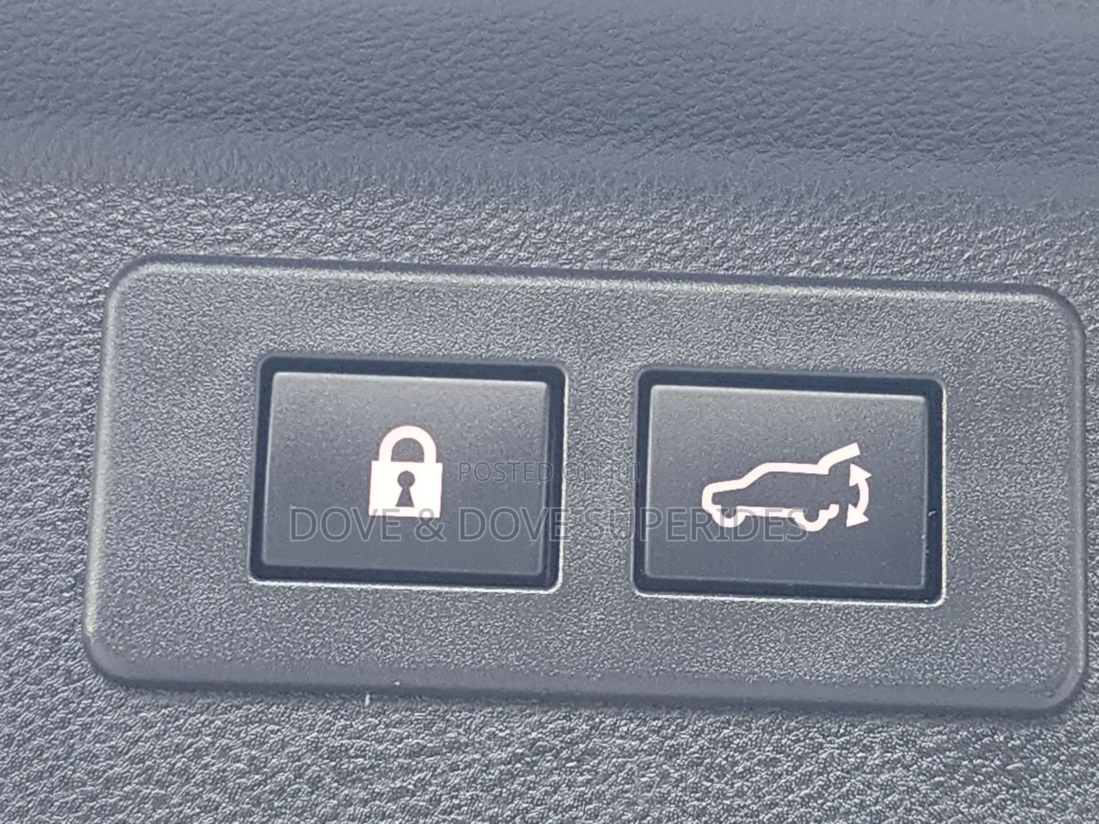 Subaru Forester Premium 2022 White