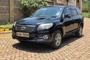 Toyota Vanguard 2010 Black