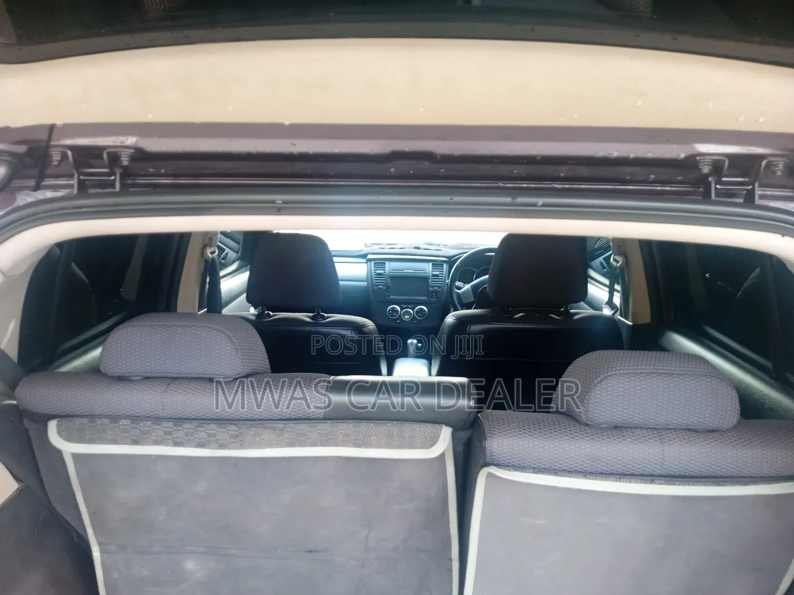 Nissan Tiida 2007 Gray