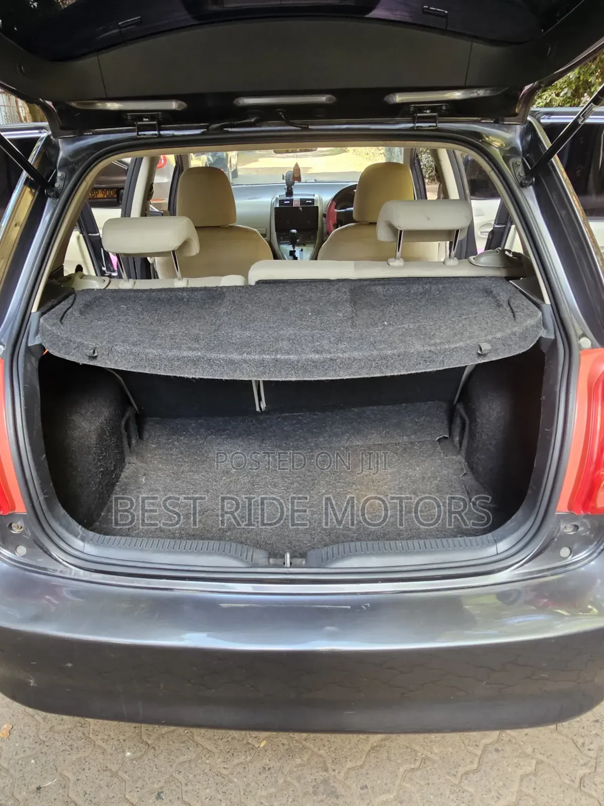 Toyota Auris 1.4 VVTi 2008 Gray