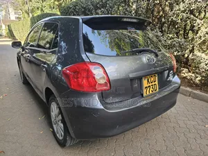 Toyota Auris 1.4 VVTi 2008 Gray