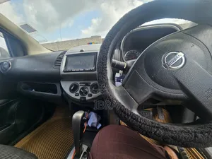 Nissan Note 2010 Silver