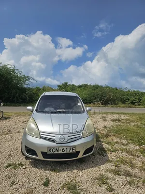 Nissan Note 2010 Silver