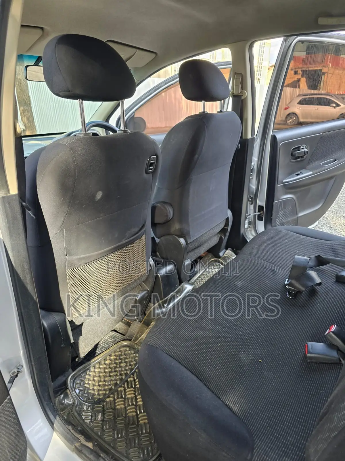 Nissan Note 2010 Silver