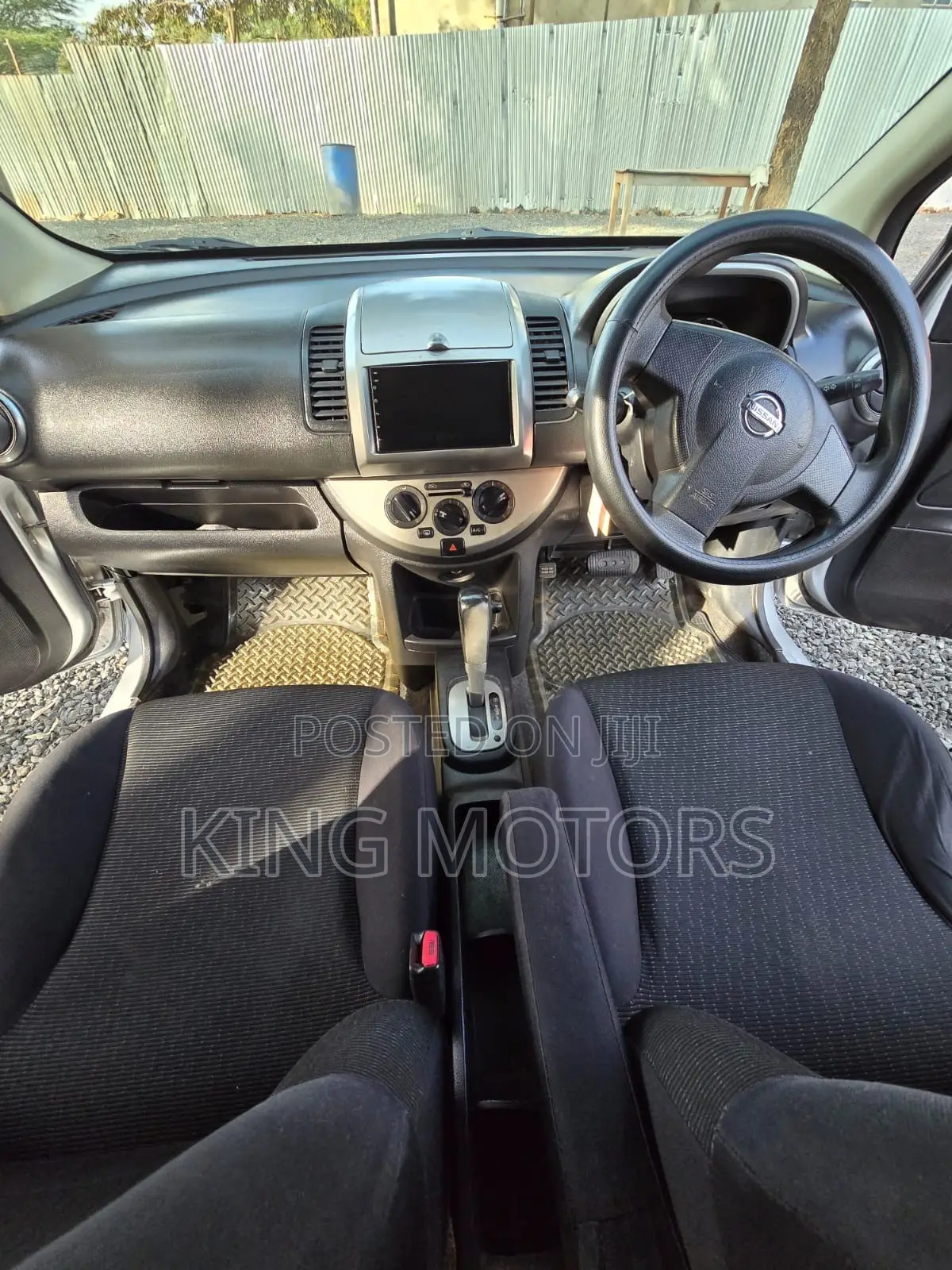 Nissan Note 2010 Silver