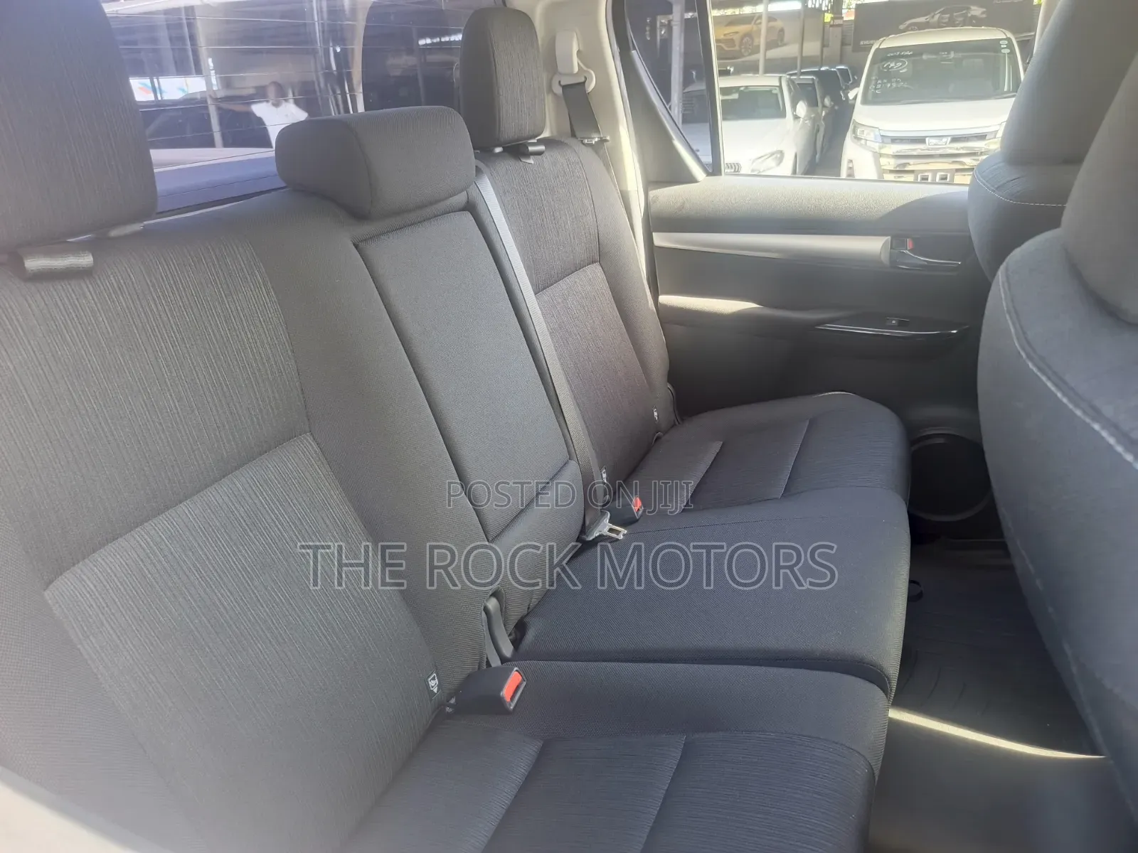 Toyota Hilux 2019 Gray