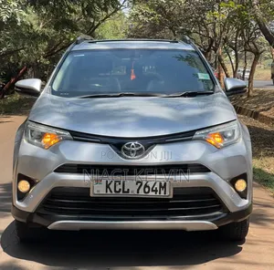 Toyota RAV4 2016 Silver