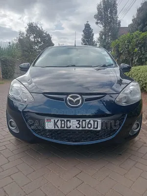 Mazda Demio 2014 Blue