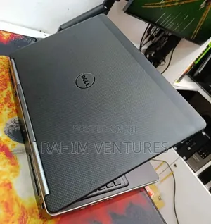 Laptop Dell Inspiron 15 7520 8GB Intel Core i5 SSD 256GB