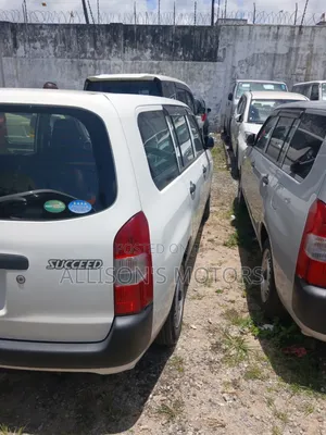 Toyota Succeed 2019 White