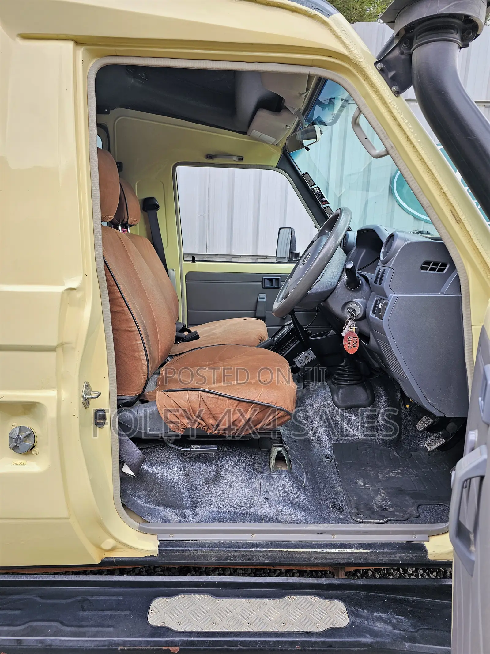 Toyota Land Cruiser 79 Series 2015 Beige