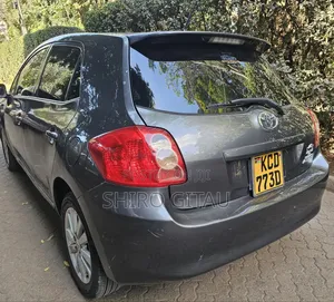 Toyota Auris 2008 Gray
